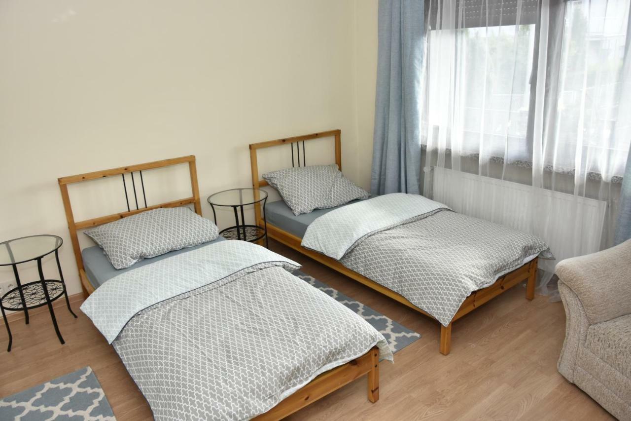 Apartament Bardzo Popularny 볼레스와비에츠 외부 사진